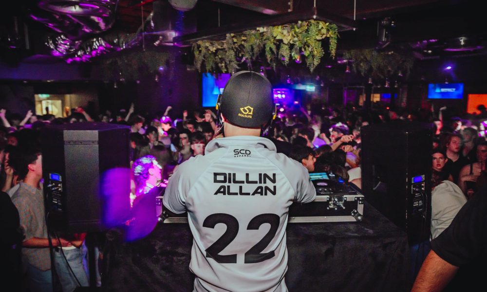 Cricket DJ - Tightarse Tuesdays